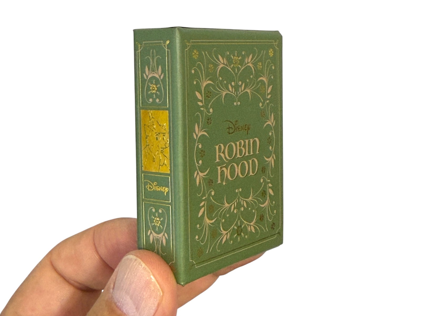 Robin Hood in Spanish Mini Book w/ slipcase hardcover 190 pag color illustrated